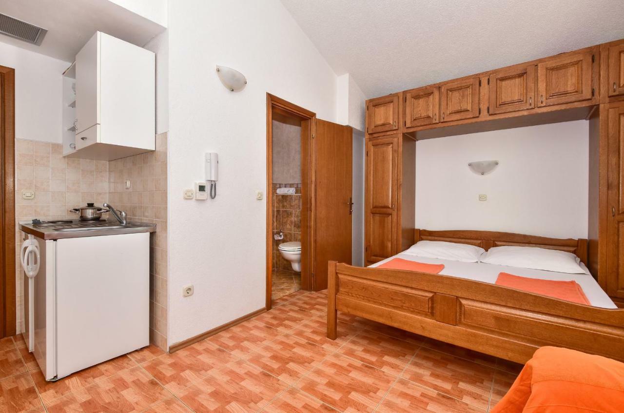 Apartmani Roso Makarska Exterior foto