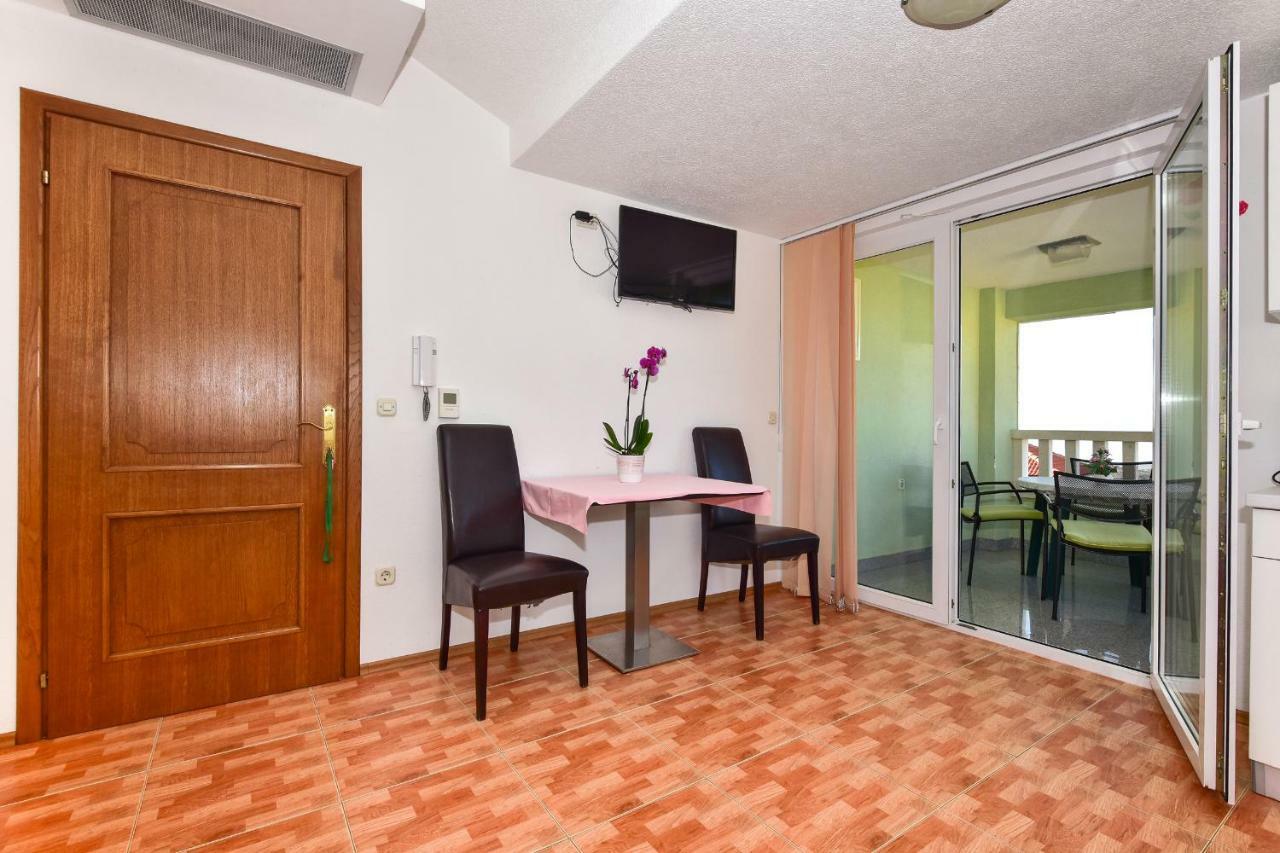 Apartmani Roso Makarska Exterior foto